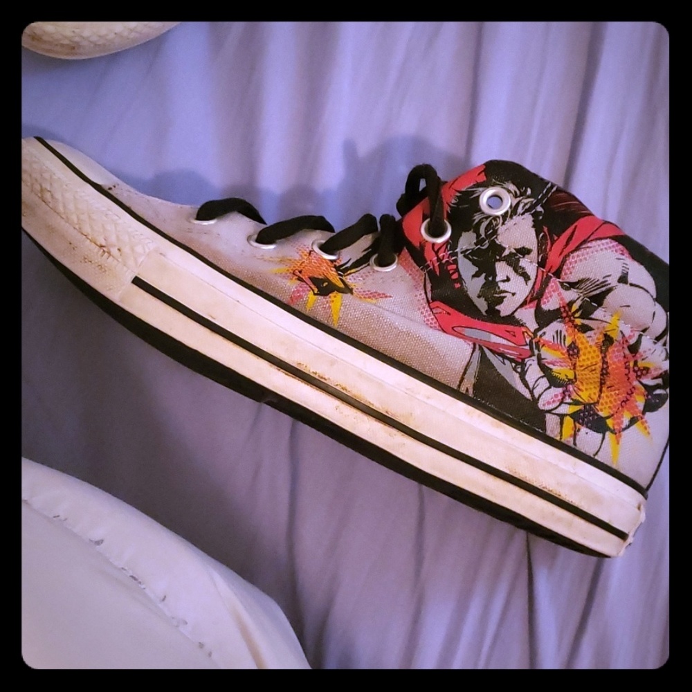 Superman Converse
